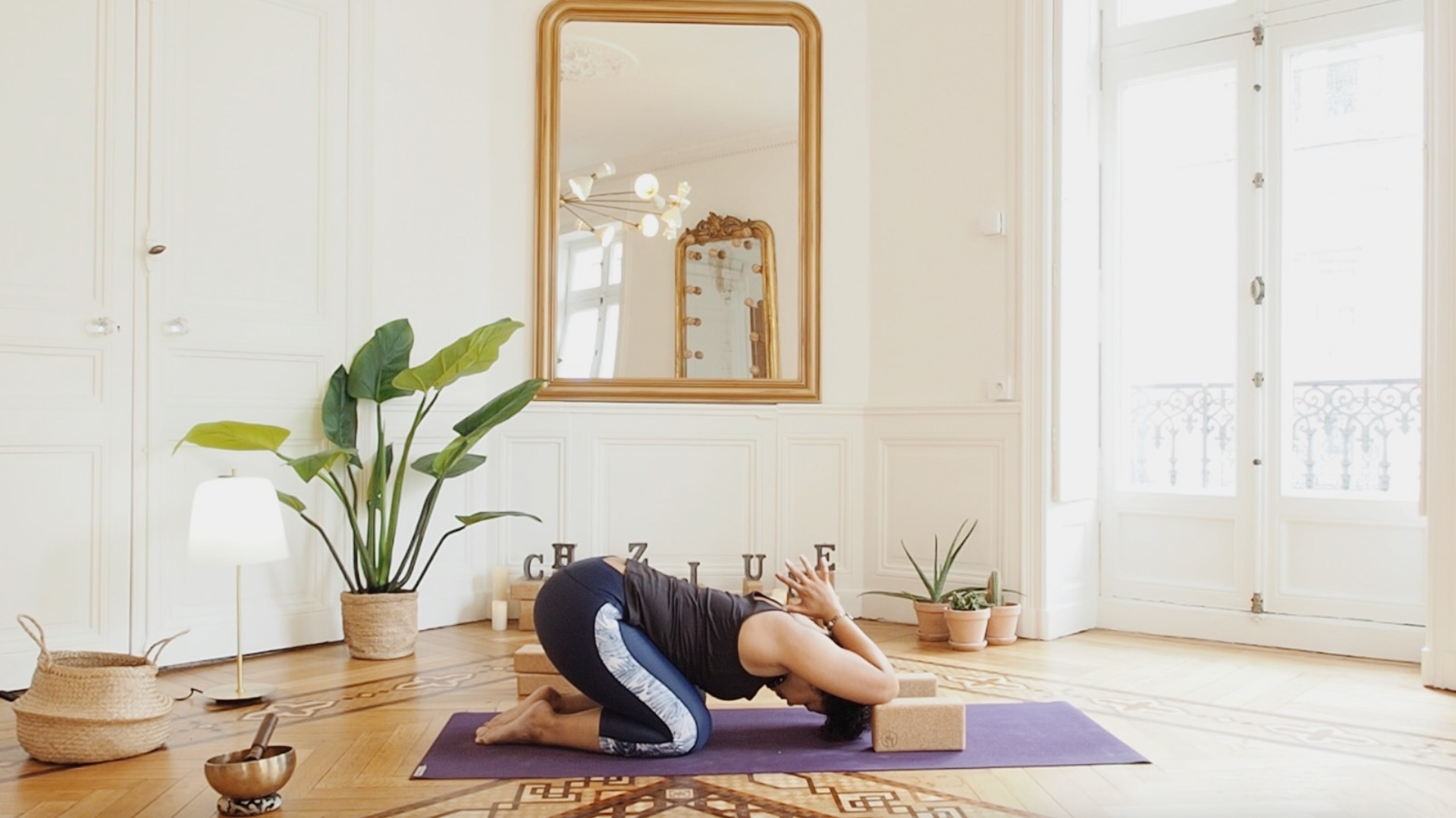 Vignette vidéo Yoga pour le dos avec briques